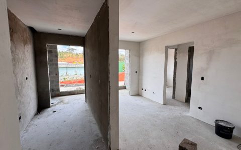 WhatsApp Image 2025-10-16 at 14.20.14